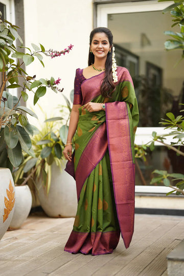 LIGHT GREEN PURE SOFT SILK SAREE WITH ATTRACTIVE BLOUSE PIECE