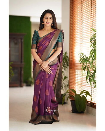 MAGENTA PURE SOFT SILK SAREE WITH ATTRACTIVE BLOUSE PIECE