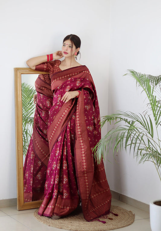 MAROON PURE SOFT SILK SAREE WITH TWIRLING BLOUSE PIECE