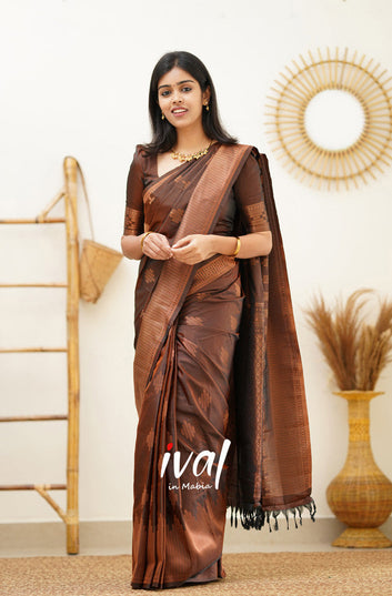 COFFEE PURE SOFT SILK SAREE WITH CONFOUNDING BLOUSE PIECE