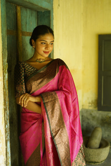 PINK PURE SOFT SILK SAREE WITH TWIRLING BLOUSE PIECE