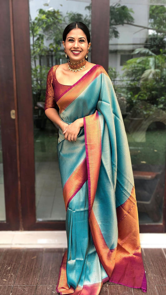 RAMA & MAROON PURE SOFT SILK SAREE WITH TWIRLING BLOUSE PIECE