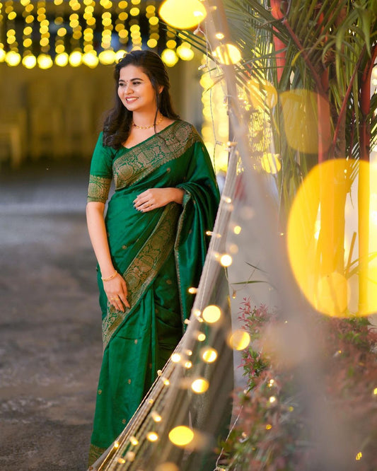 GREEN PURE SOFT SILK SAREE WITH MAGNIFIC BLOUSE PIECE
