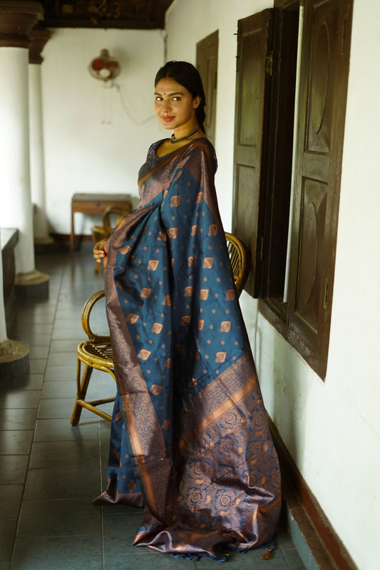 BLUE PURE SOFT SILK SAREE WITH TWIRLING BLOUSE PIECE