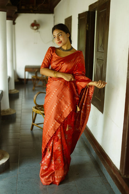 RED PURE SOFT SILK SAREE WITH TWIRLING BLOUSE PIECE
