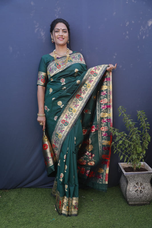 Sensational Dark Green Paithani Silk Saree With Ideal Blouse Piece