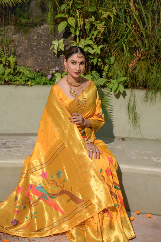 Desultory Yellow Paithani Silk Saree With Stunner Blouse Piece