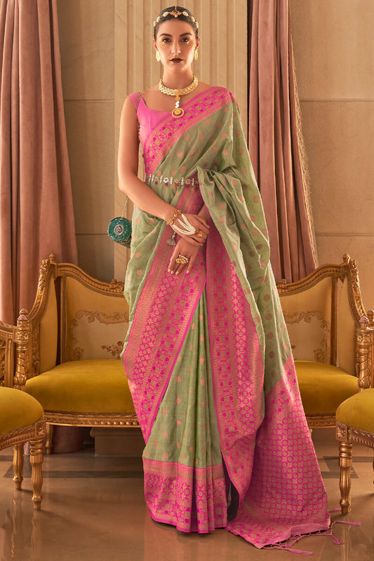 Phenomenal Green Soft Banarasi Silk Saree With Intricate Blouse Piece
