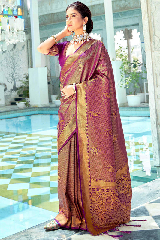 Luxuriant Purple Kanjivaram Silk Saree With Glittering Blouse Piece