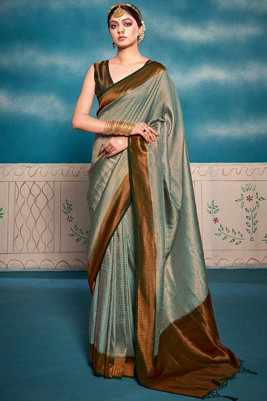 Mellifluous Pista Kanjivaram Silk Saree With Propinquity Blouse Piece