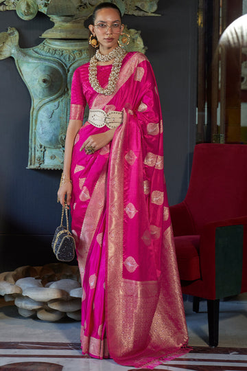 Lissome Dark Pink Soft Banarasi Silk Saree With Evanescent Blouse Piece