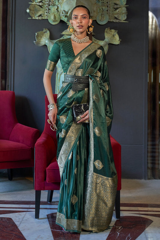 Dazzling Dark Green Soft Banarasi Silk Saree With Flaunt Blouse Piece