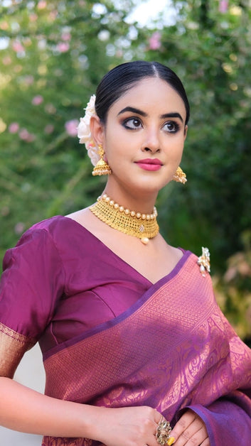 SNAZZY MAGENTA PURE SOFT SILK SAREE WITH CONFOUNDING BLOUSE PIECE