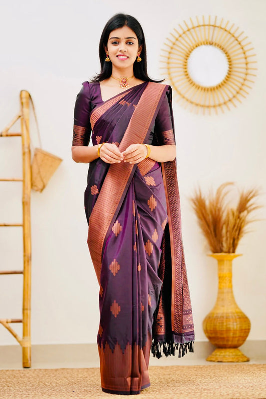 MAGENTA PURE SOFT SILK SAREE WITH CONFOUNDING BLOUSE PIECE