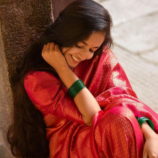 PHENOMENAL RED PURE SOFT SILK SAREE WITH IMBRICATION BLOUSE PIECE