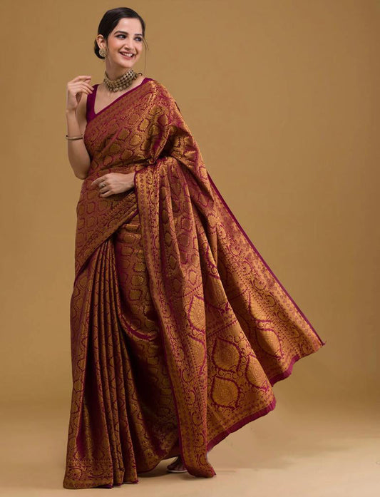 Elaborate Red Soft Silk Saree With Snappy Blouse Piece