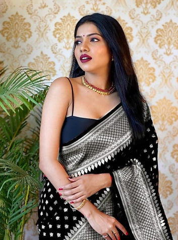 Lissome Black Soft Silk Saree With Panoply Blouse Piece