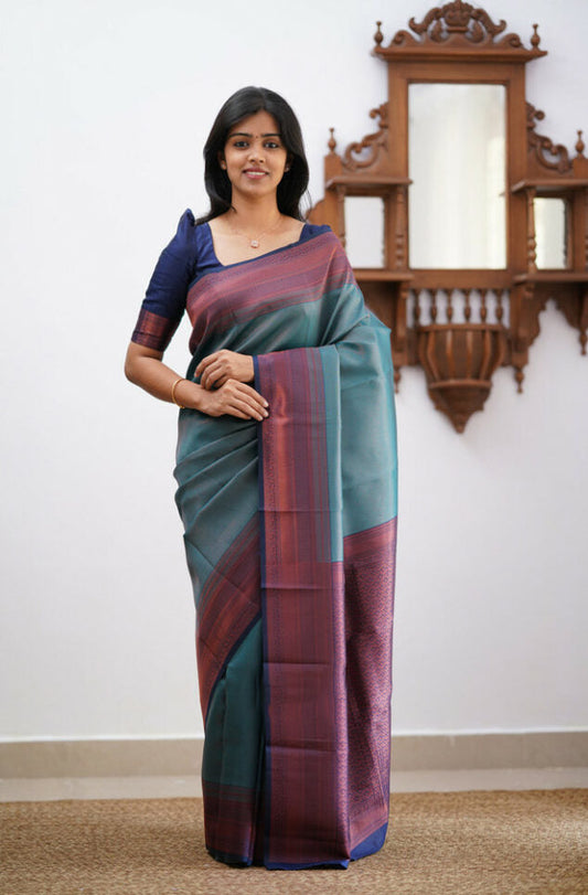 Pleasant Rama Soft Silk Saree With Comely Blouse Piece