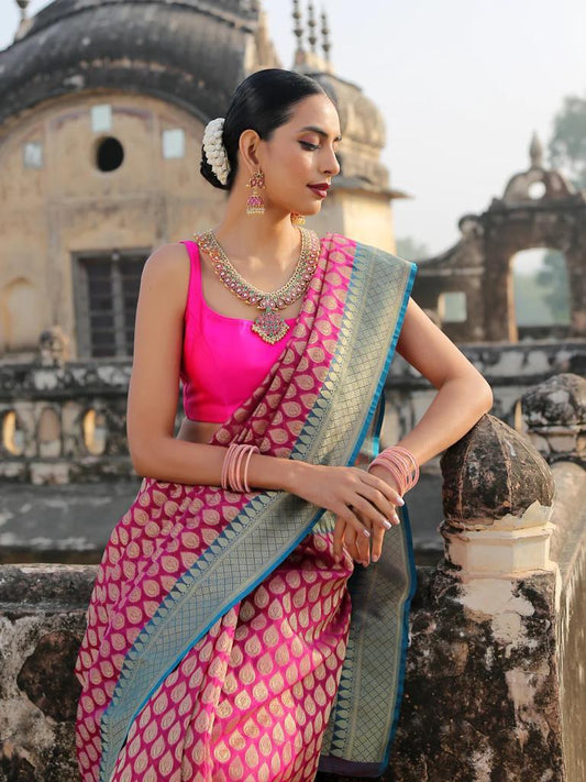 Mellifluous Dark Pink Soft Silk Saree With Seraglio Blouse Piece
