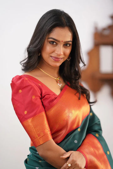 Assemblage Dark Green Soft Silk Saree With Adoring Blouse Piece