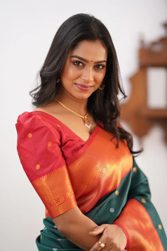 Assemblage Dark Green Soft Silk Saree With Adoring Blouse Piece