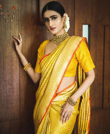 Diaphanous Yellow Soft Silk Saree With Excellent Blouse Piece