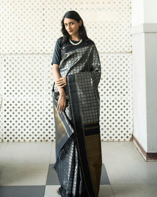 Trendy Black Soft Silk Saree With Capricious Blouse Piece
