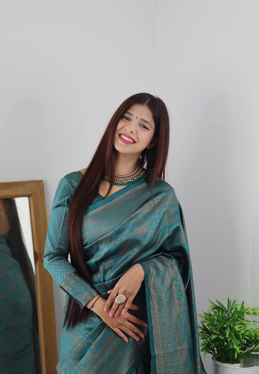 Engrossing Rama Soft Silk Saree With Girlish Blouse Piece