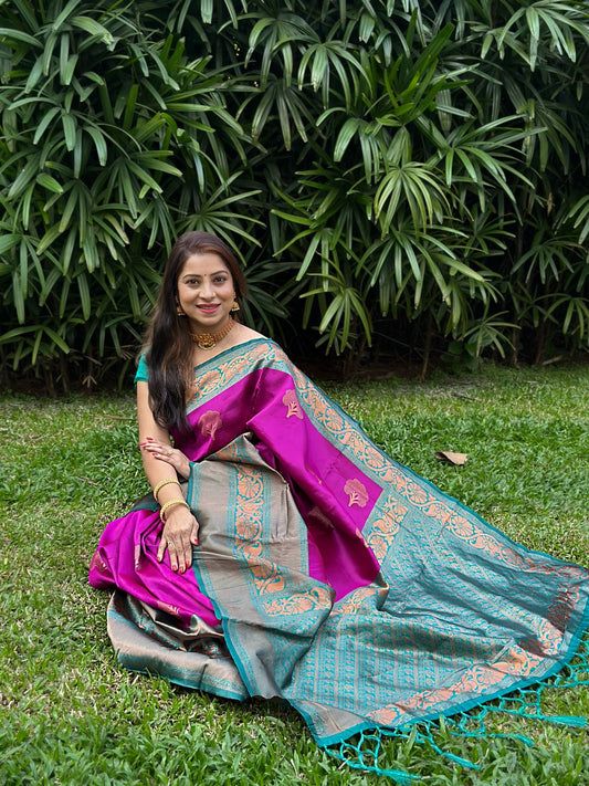 Desirable Purple Soft Banarasi Silk Saree With Groovy Blouse Piece