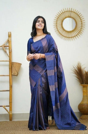 Seraglio Navy Blue Soft Silk Saree With Staggering Blouse Piece