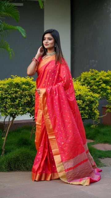 Gossamer Peach Soft Silk Saree With Exquisite Blouse Piece