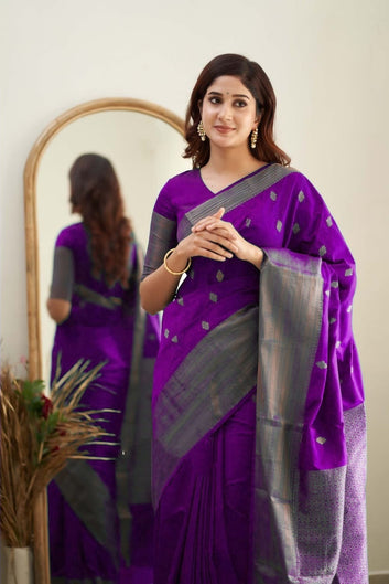 Sumptuous Purple Soft Silk Saree With Surreptitious Blouse Piece